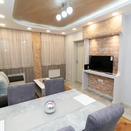 New Center 2 Belgrad